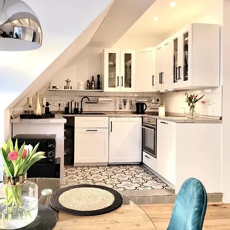 Stader Loft Mit Sonnenbalkon Apartment