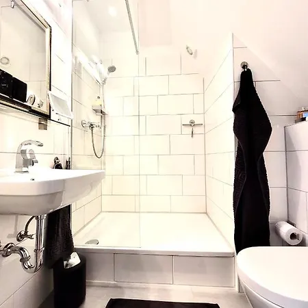 Stader Loft Mit Sonnenbalkon شقة